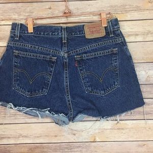 ☀️ Levi’s cutoff jean denim shorts sz 12 or 30